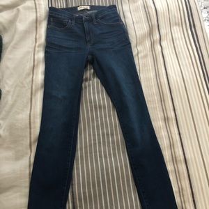 Madewell Roadtripper Jeans